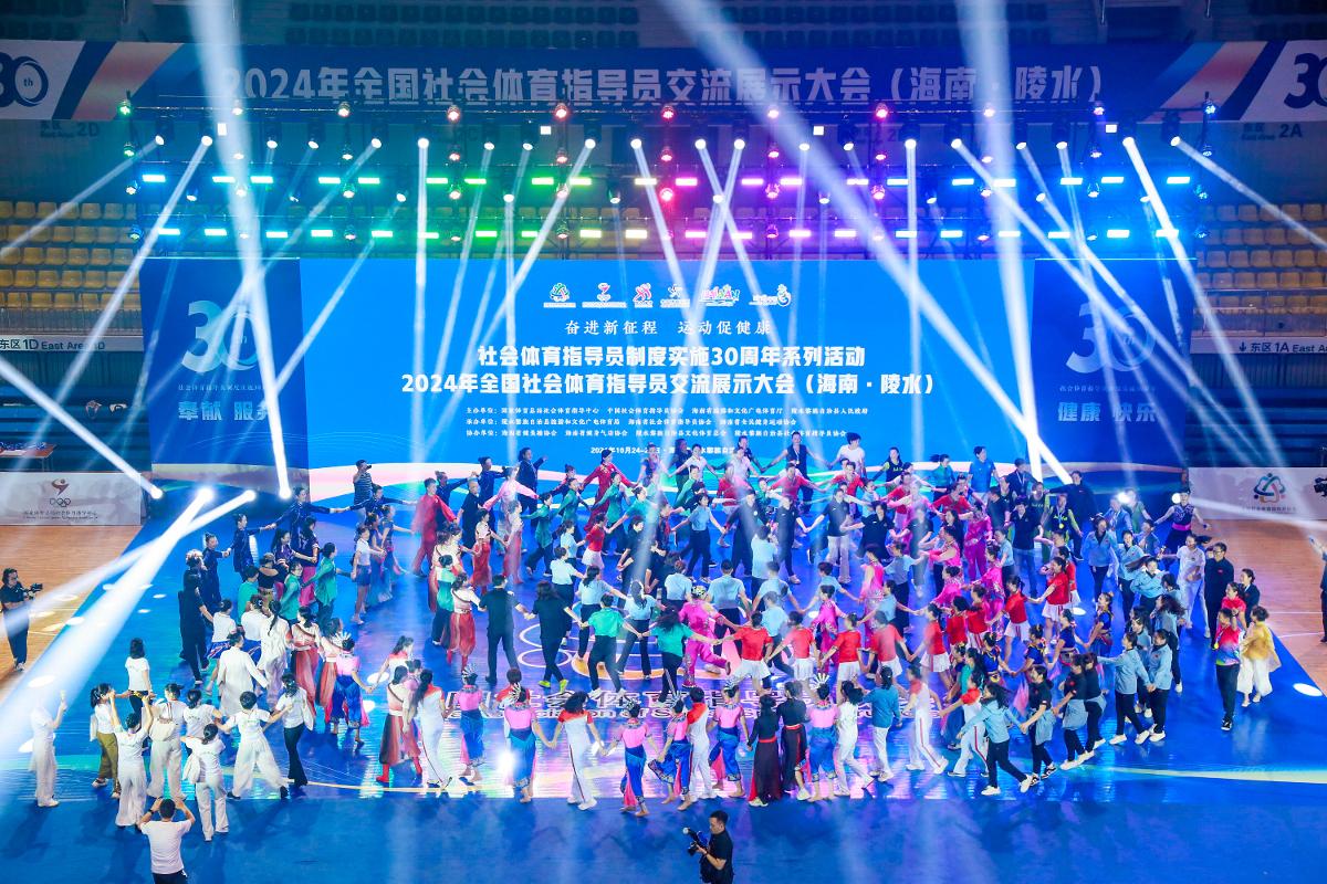 莱默尔：送出2个点球让比赛变复杂，能利用定位球让我们满意