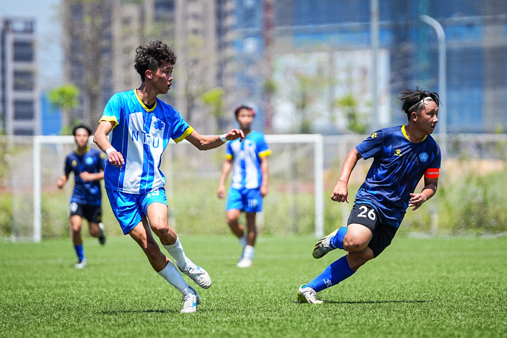 斯洛特：范戴克因病缺席今日比赛，布拉德利因小伤缺阵