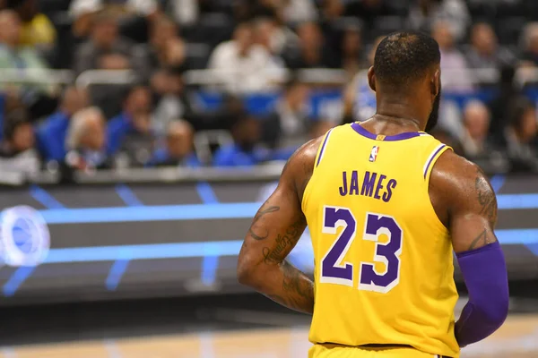 亨利批萨拉赫：此类事情不应公开谈论，我在巴萨时就没这么干